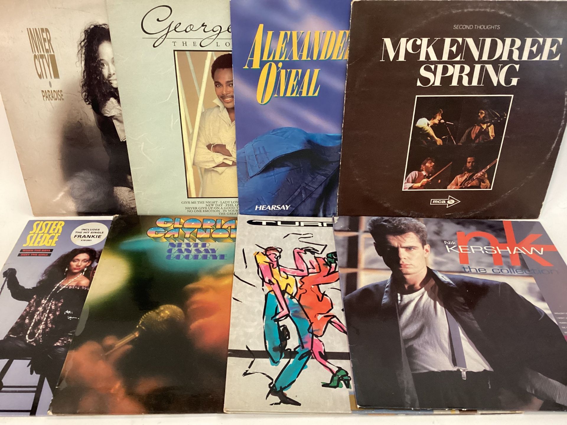 LARGE BOX OF VARIOUS VINYL LP RECORDS. Artists here include - Elvis Presley - Earth, Wind & Fire - - Image 3 of 5