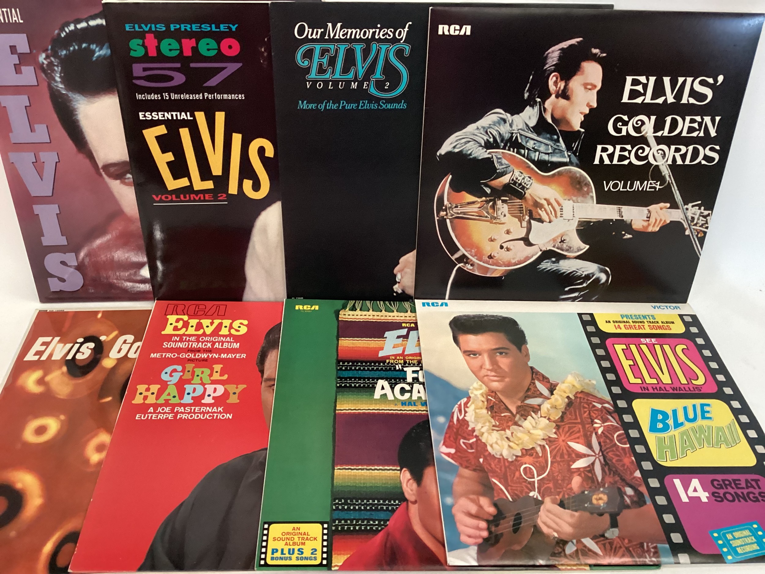 COLLECTION OF ELVIS PRESLEY VINYL LP RECORDS. This selection includes soundtrack and hit albums - Image 4 of 4