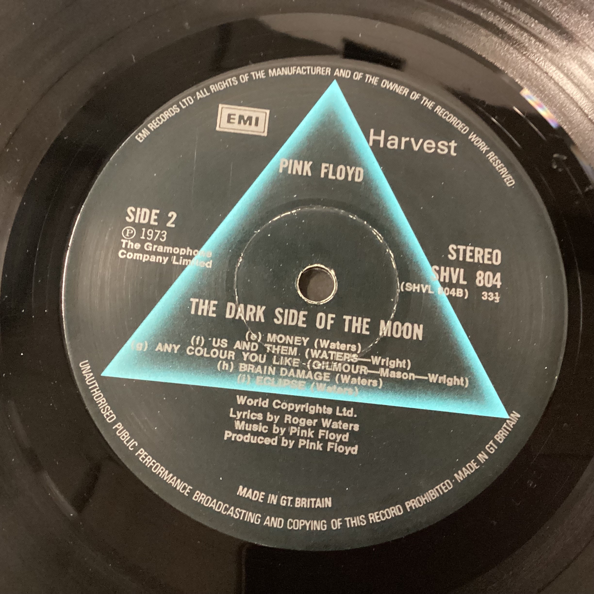 PINK FLOYD VINYL ALBUM ‘DARK SIDE OF THE MOON’. This is on Harvest SHVL 804 from 1973 with A3/B3 - Image 3 of 4