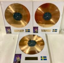SIMPLY RED GOLD PRESENTATION DISC’S X 3.Swedish released disc’s presented to Tim Kellett, Fritz