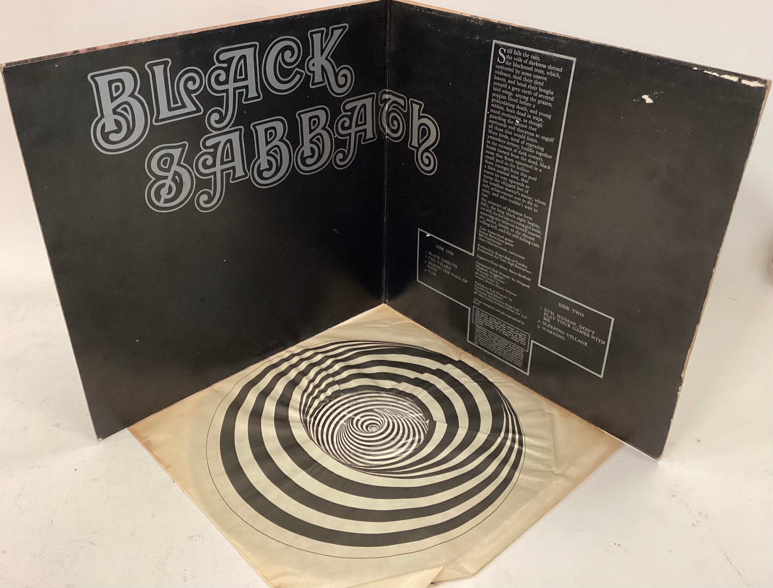 BLACK SABBATH SELF TITLED ORIGINAL UK VERTIGO SWIRL GATEFOLD SLEEVED LP. Found here on the Vertigo - Image 7 of 7