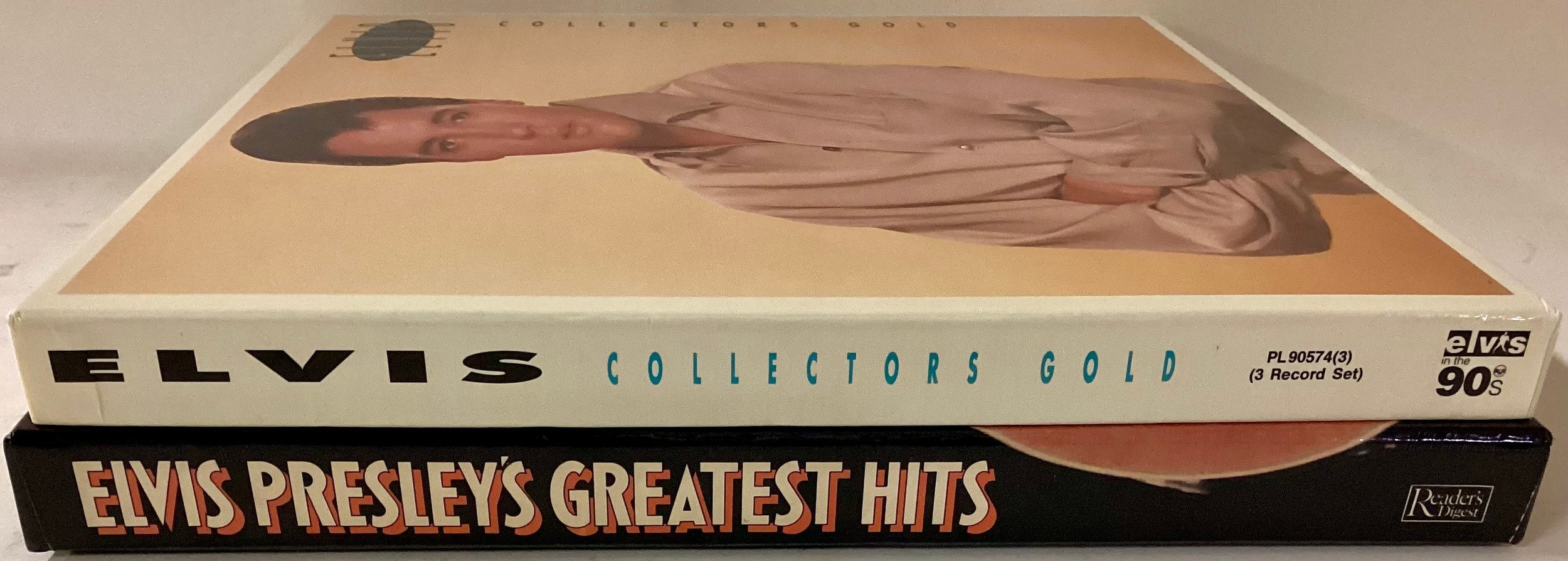 2 X ELVIS PRESLEY BOX SETS OF LP VINYL RECORDS. This lot has box sets entitled - Greatest Hits (6 - Bild 3 aus 3