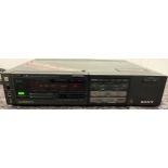 SONY SUPER BETAMAX HIFI VIDEO CASSETTE PLAYER. This unit powers up and is model number SL-HF 950.