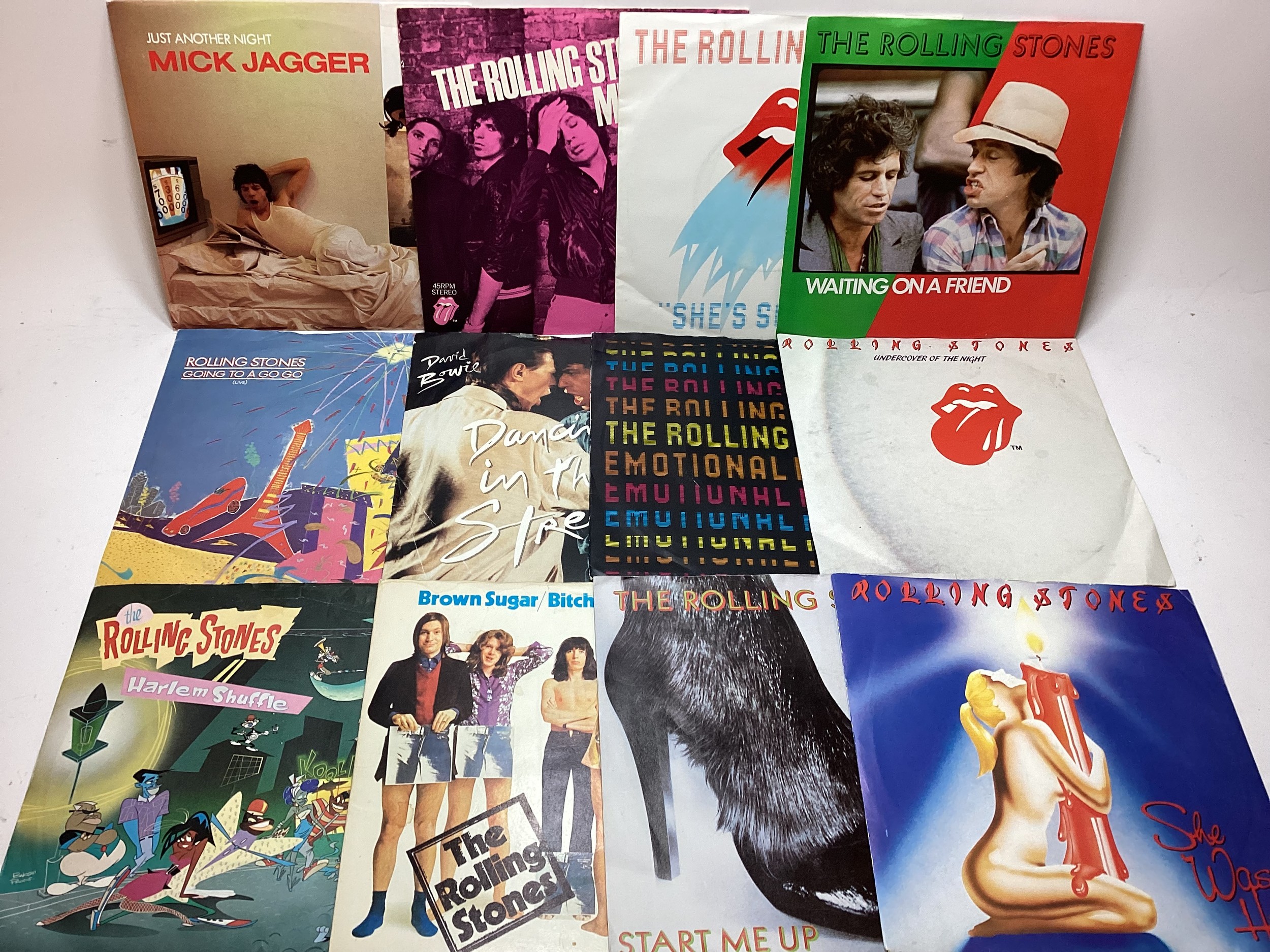 SELECTION OF ROLLING STONES RELATED 7” SINGLES. Found here in a singles case we have various singles - Bild 2 aus 2