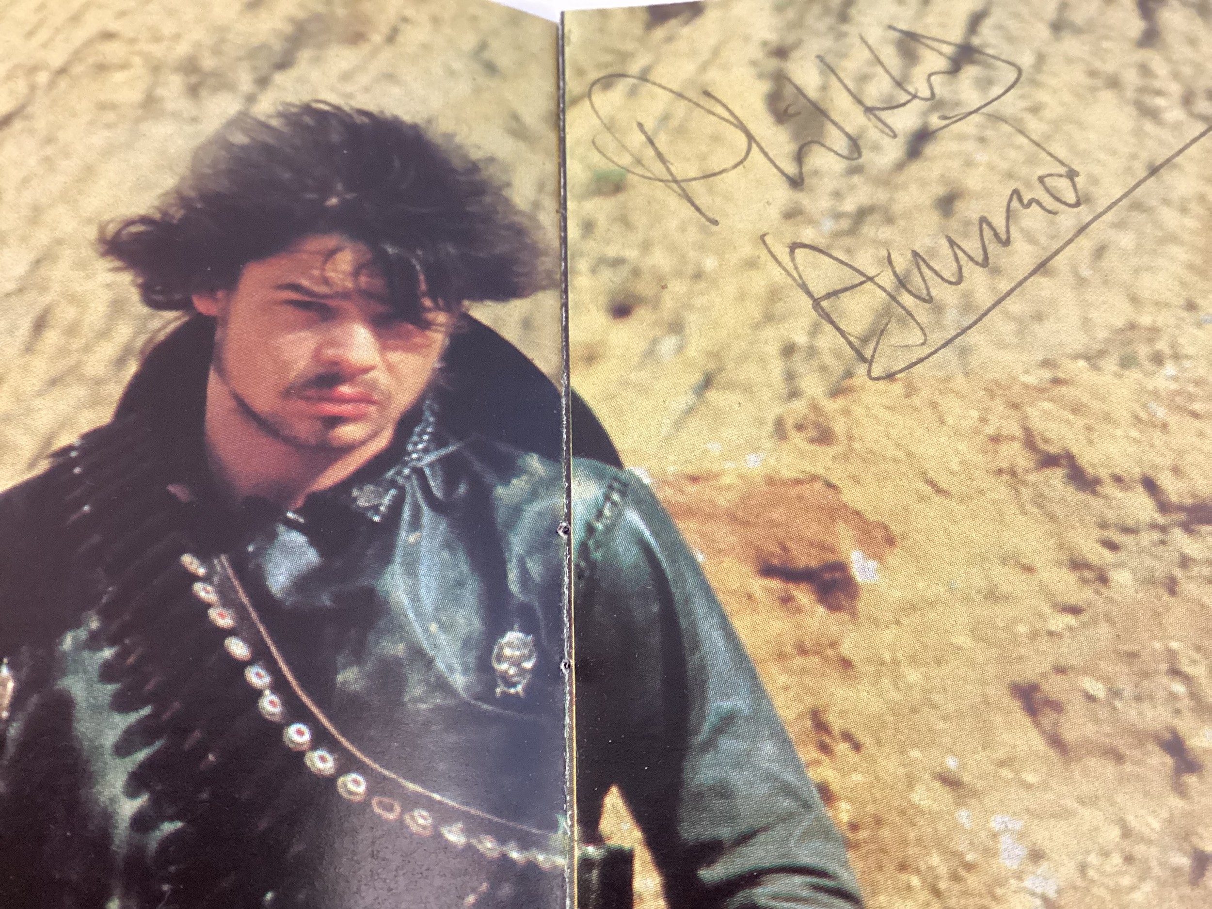 MOTÖRHEAD PROGRAMME SIGNED BY ALL 3 MEMBERS OF THE BAND. Motorhead ‘Ace Up Your Sleeve’ Tour Concert - Image 4 of 7