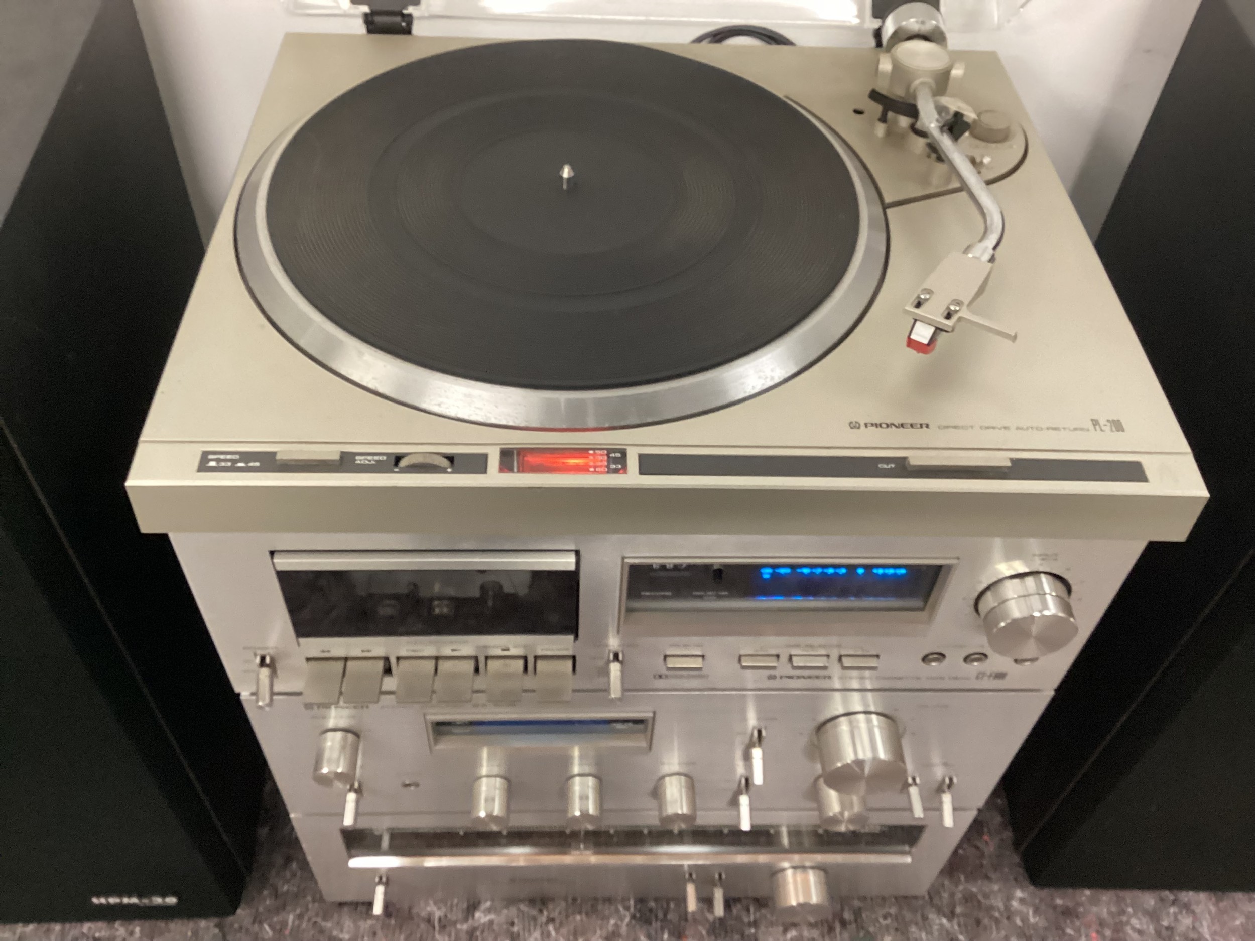 PIONEER STACKING HIFI SEPARATES SYSTEM. Consisting of - Tuner TX608 - Turntable PL200 - Amplifier - Image 2 of 10