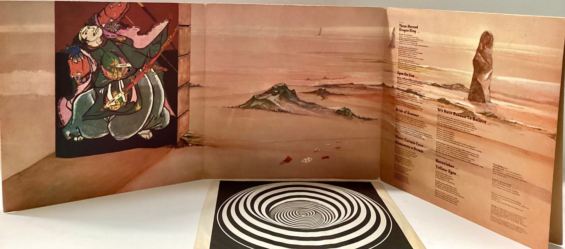 JADE WARRIOR VINYL VERTIGO SWIRL ALBUM ‘RELEASED’. This Ex condition album is from 1971 and on the - Image 3 of 9