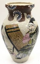 Large Japanese Satsuma decorated vase (inspect) 30x20cm