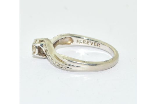 Platinum Forever ring hall marked as diamond in the ring at 0.33ct size L ref 13 - Image 2 of 5