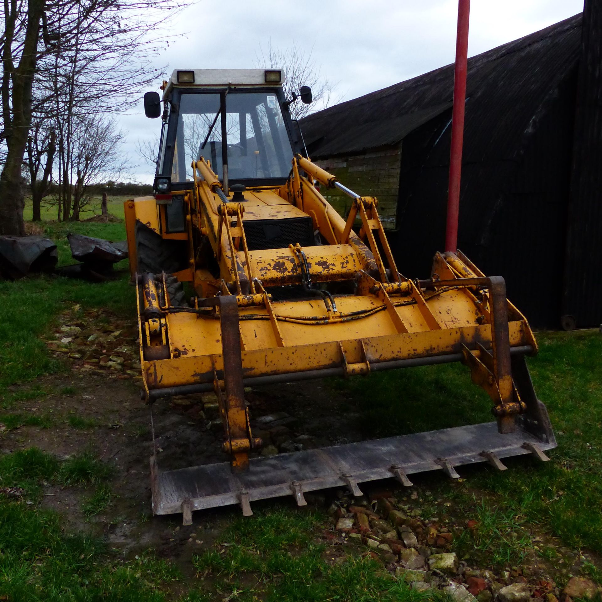 1987 JCB SITE MASTER 3CX DIGGER WITH EXTENDING REAR BACK ACTOR ARM, - Image 3 of 3