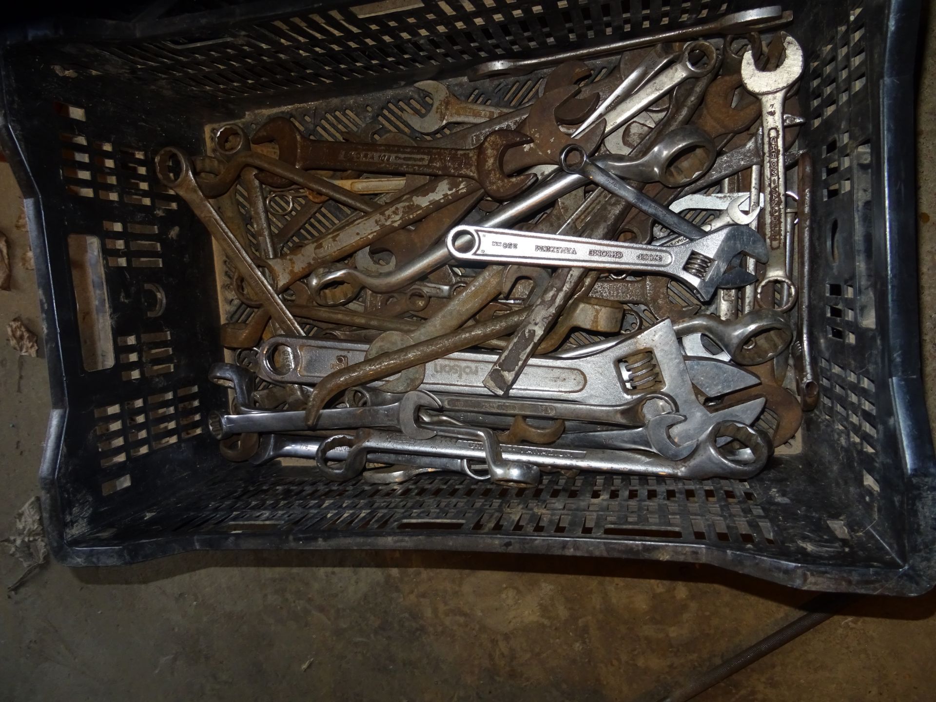 TRAY OF SPANNERS