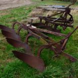 MASSEY FURG 4 FURROW CONVENTIONAL PLOUGH