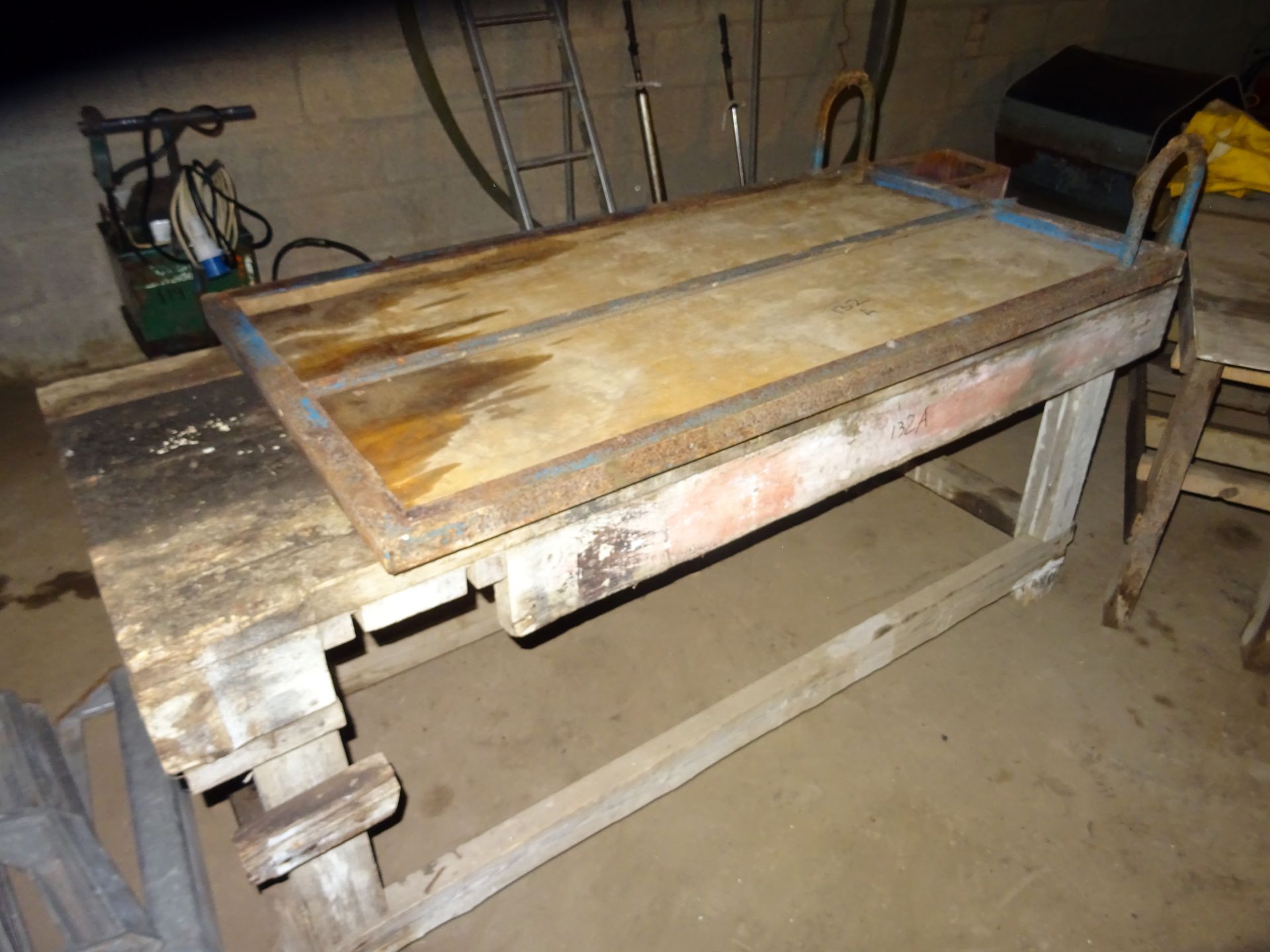 WORKSHOP BENCH AND LOW RAMP