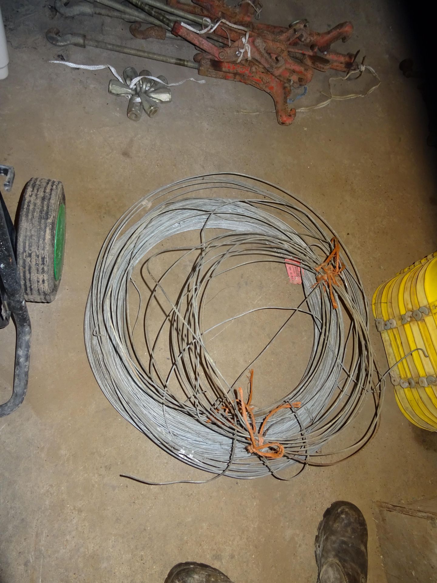 ROUND FENCING WIRE