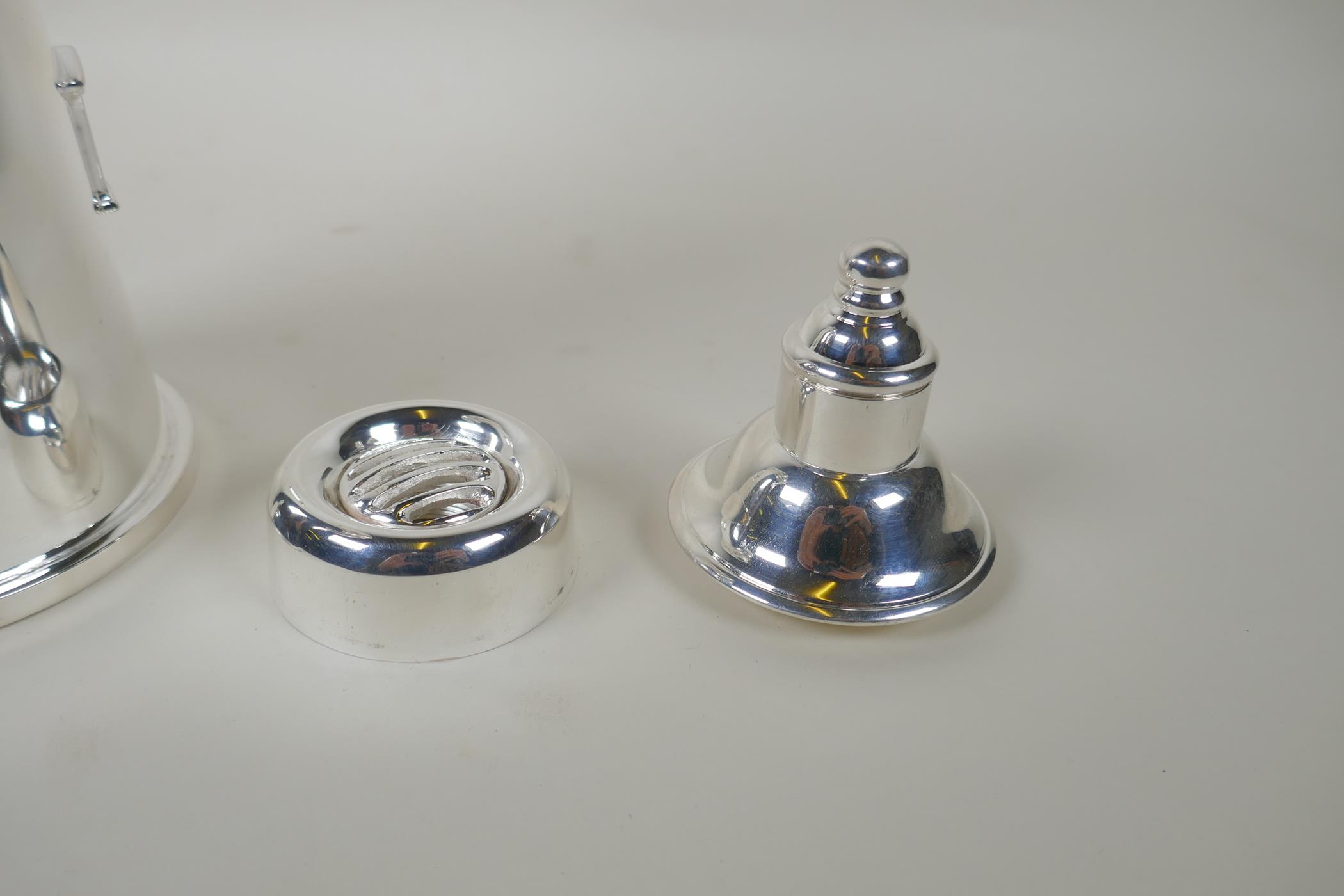 A silver plated cocktail shaker in the form of a lighthouse, 34cm high - Image 3 of 3