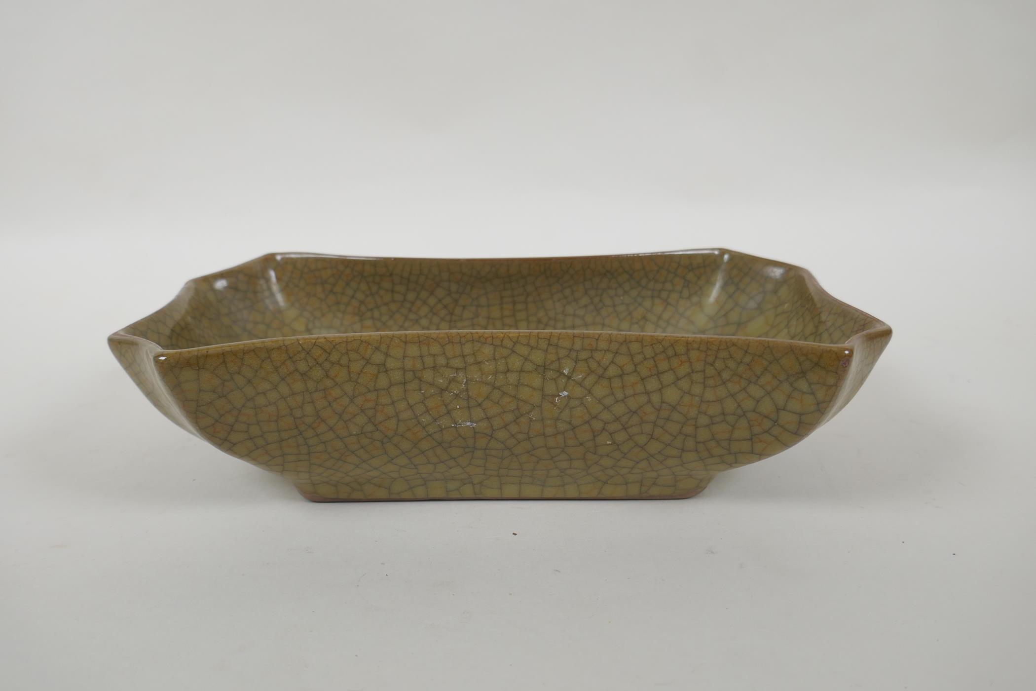 A Chinese rectangular crackleware dish, 23 x 13cm