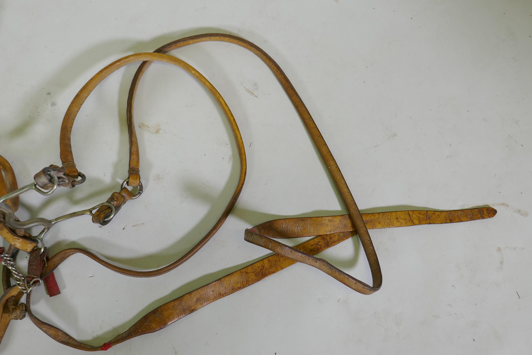 A set of vintage Argentine leather polo reins - Image 3 of 3