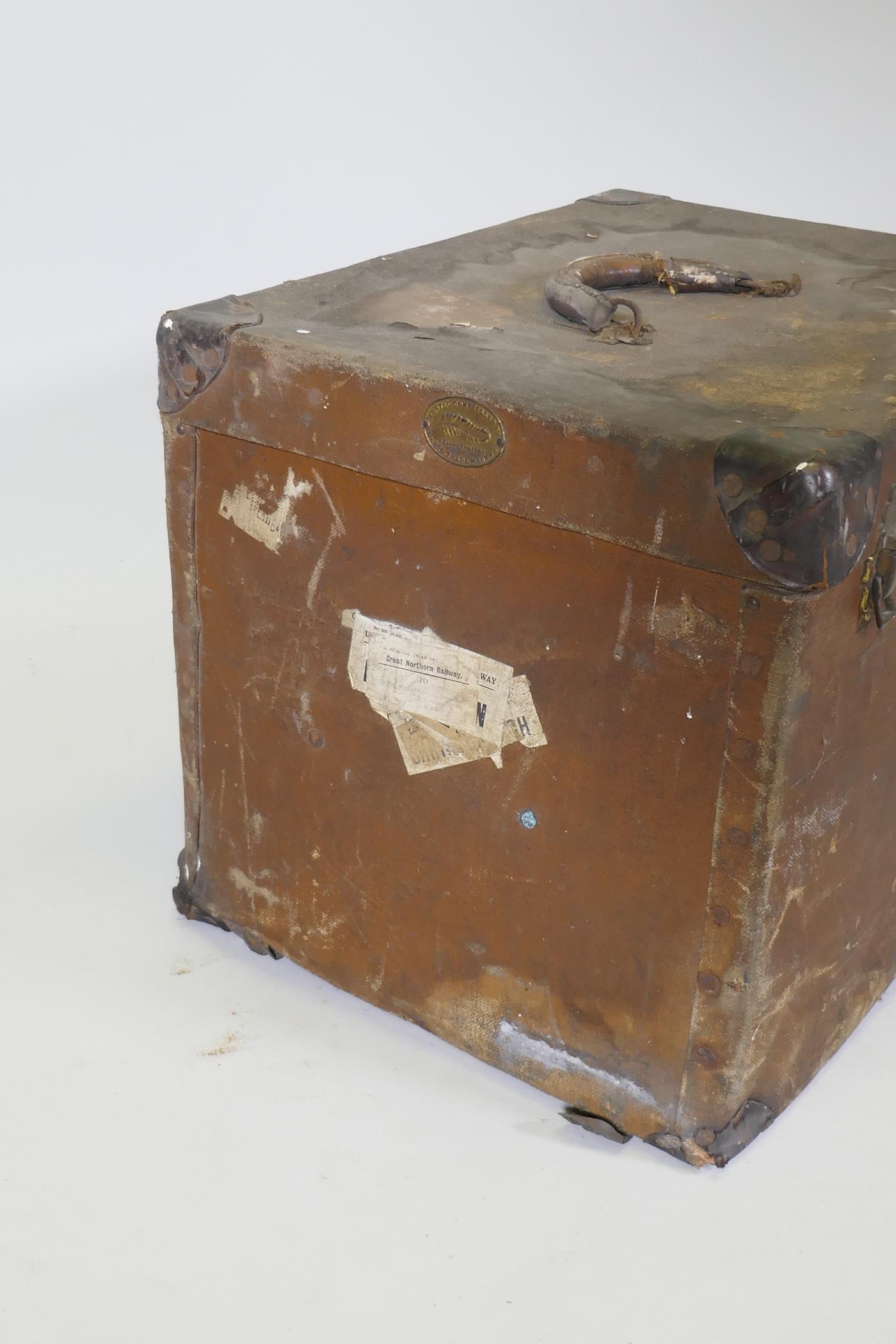 A vintage canvas travel trunk with leather mounts, 52 x 42cm, 40cm high - Image 2 of 6