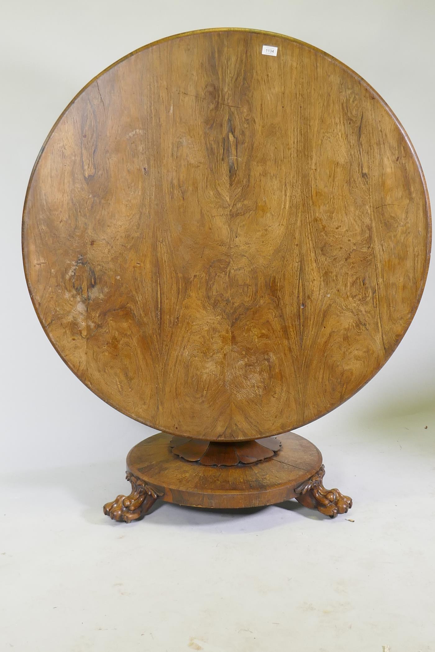 A C19th rosewood tilt top breakfast table, raised on a shaped column with carved detail and platform - Image 5 of 7