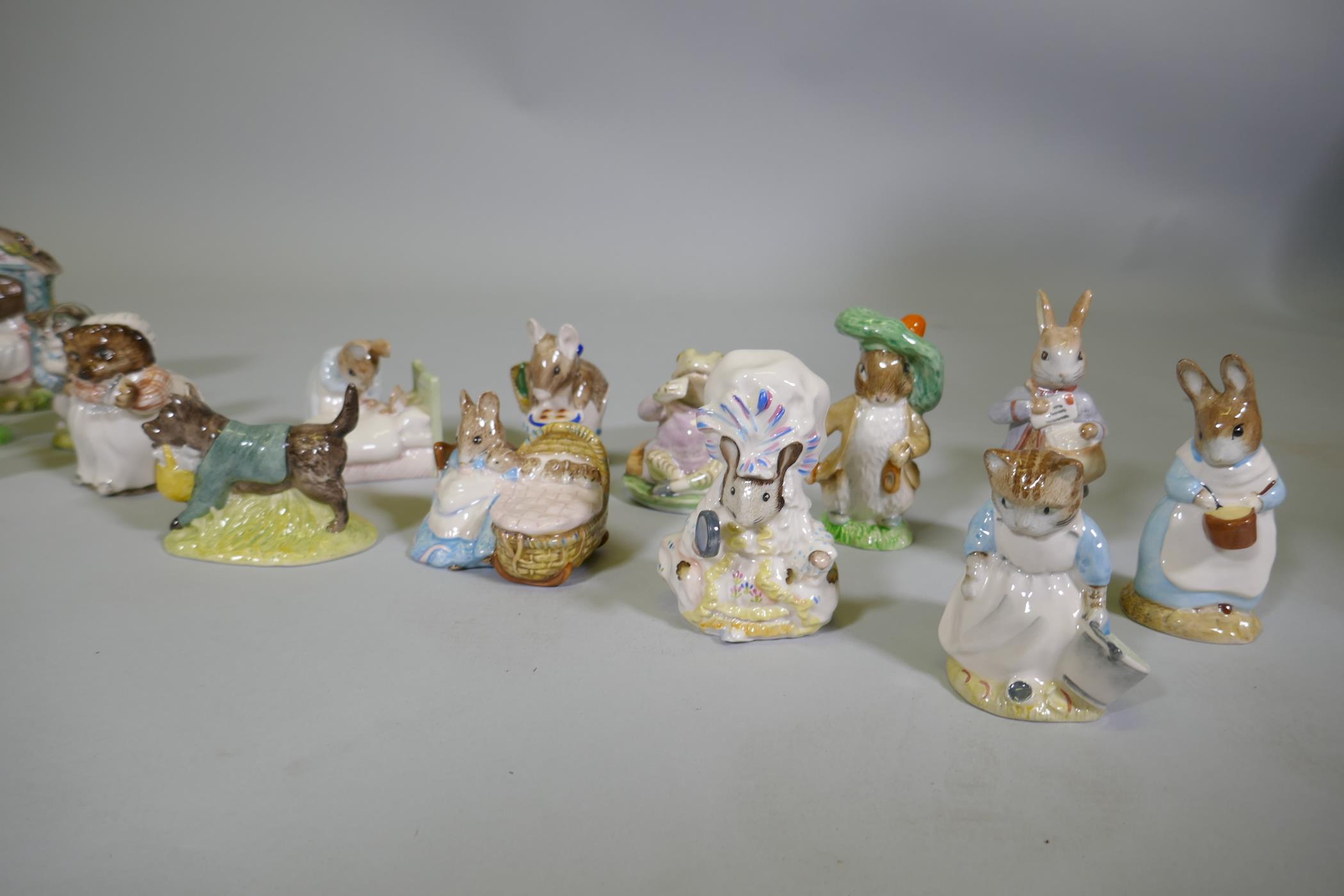 A collection of Royal Albert Beatrix Potter figurines, 33 total - Image 5 of 11