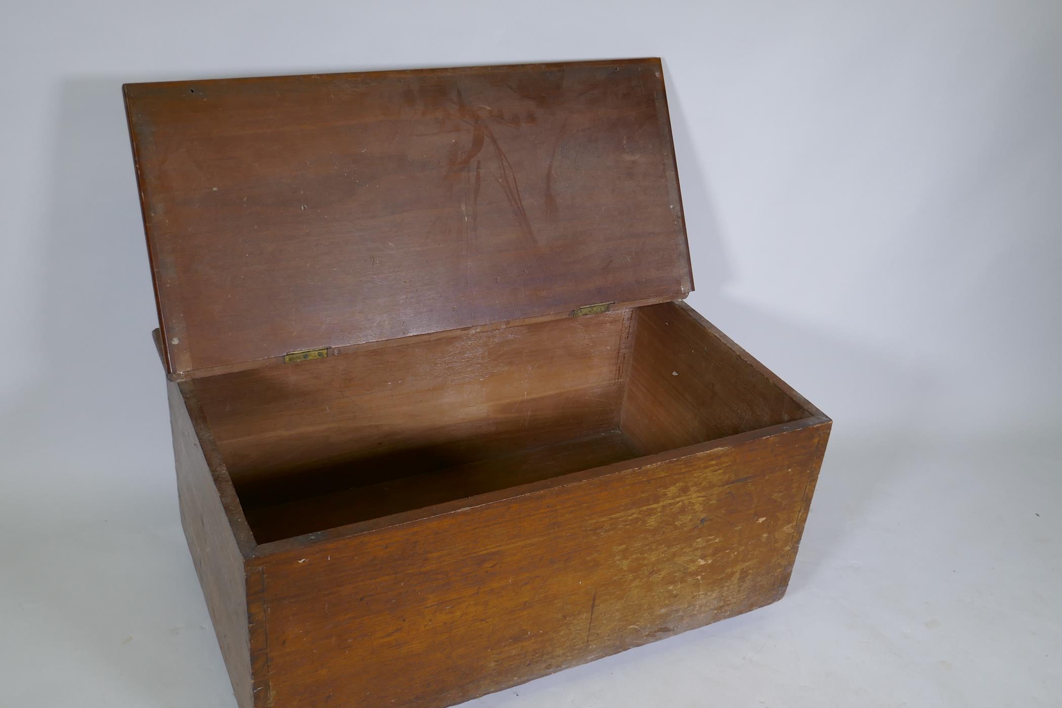 A C19th mahogany blanket box with lift up top, 94cm x 56cm x 41cm - Image 3 of 3