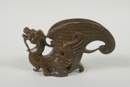 A Chinese bronze libation cup in the form of a dragon, 14cm long