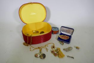A quantity of costume jewellery in a Christian Dior presentation box, 21 x 16 x 11cm