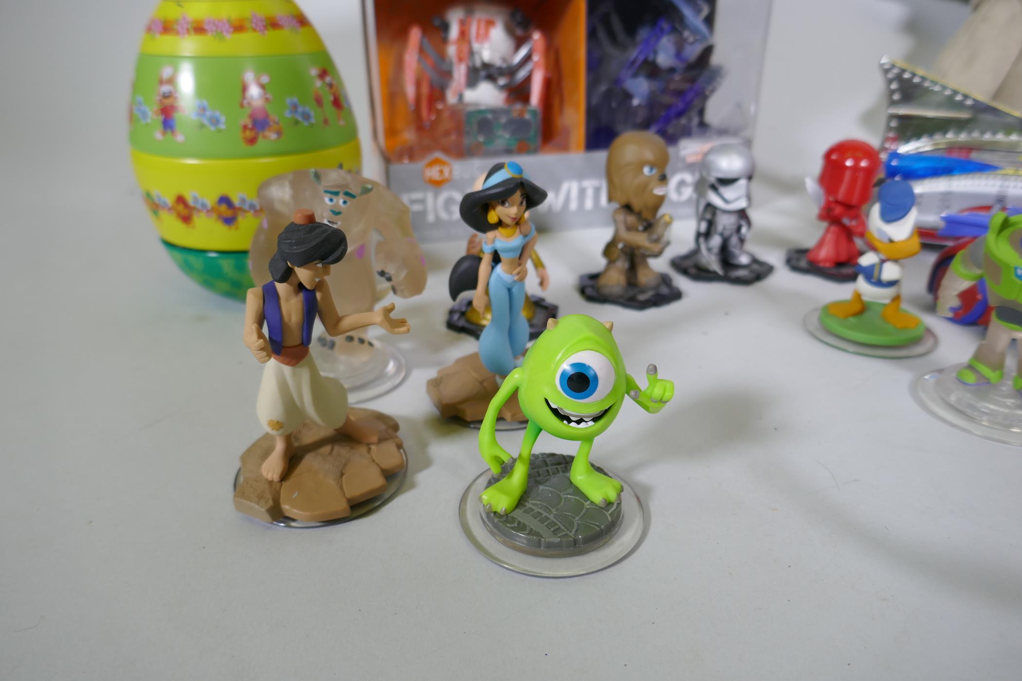 A quantity of Star Wars and Disney figures, toys etc - Image 4 of 5