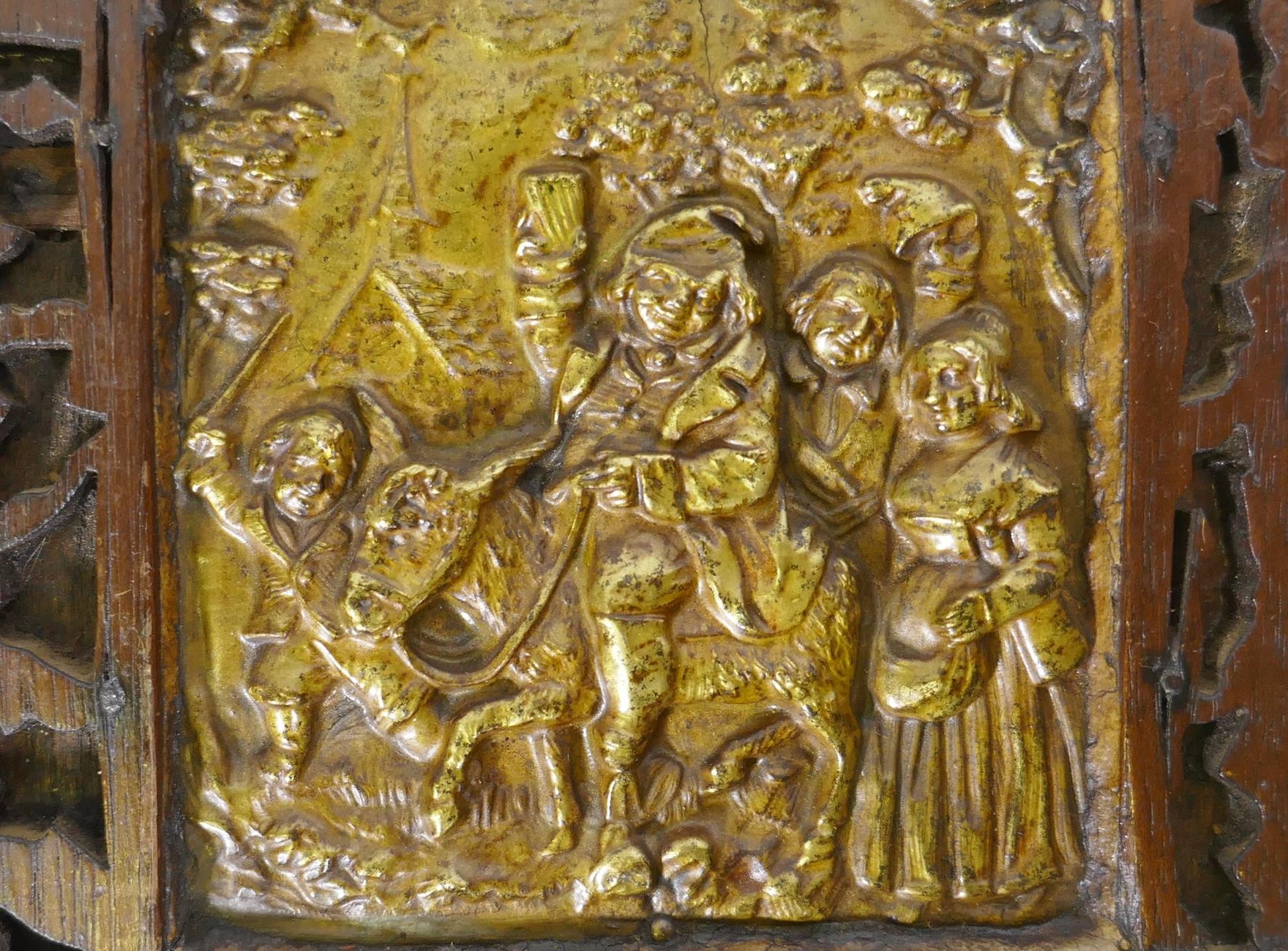 An antique Folk Art wood panel with fret borders and metal mounts, the brass plaque with repousse - Image 2 of 3