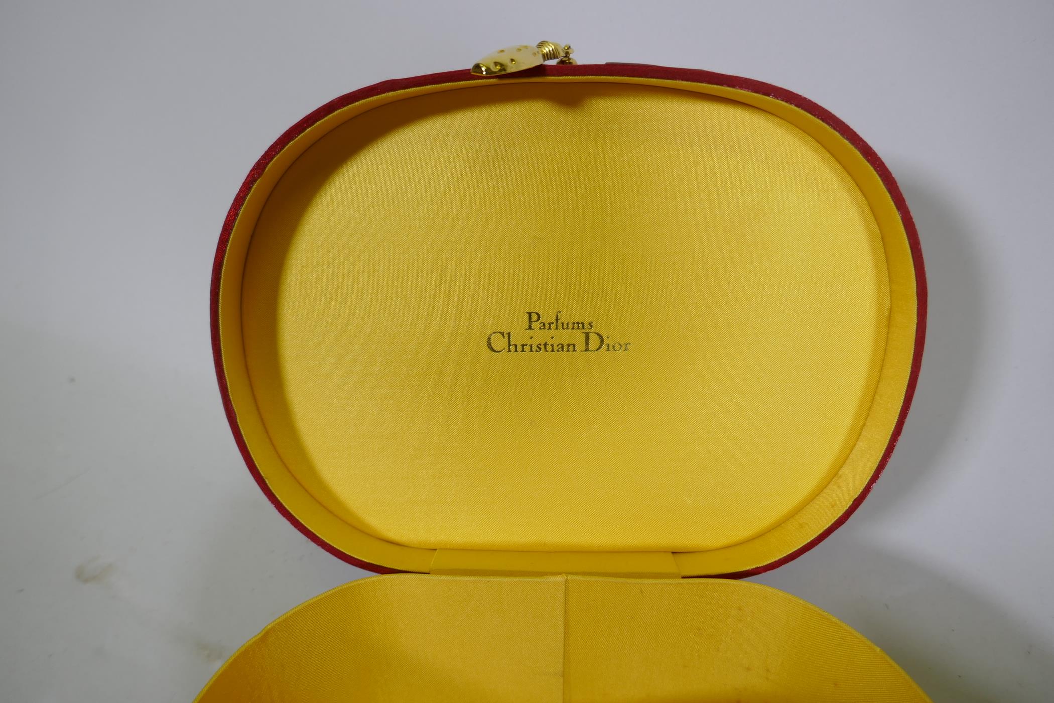 A quantity of costume jewellery in a Christian Dior presentation box, 21 x 16 x 11cm - Image 2 of 3