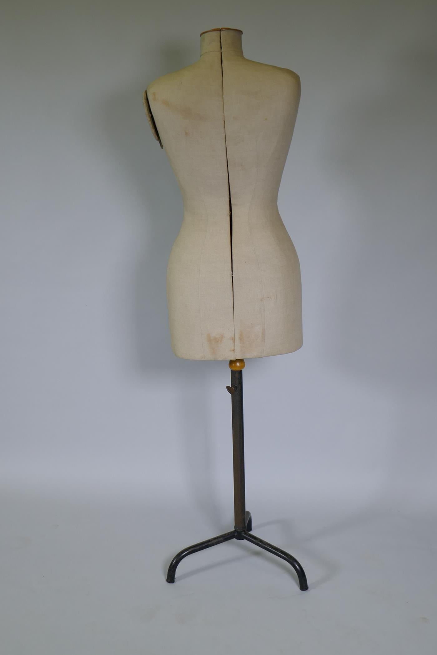 A vintage French adjustable tailor's dummy, 146cm high - Image 5 of 6