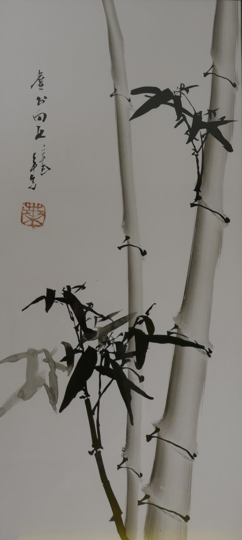 Four Chinese fine art prints in ink and watercolours of flora and fauna, in a single frame, frame 49 - Image 4 of 7