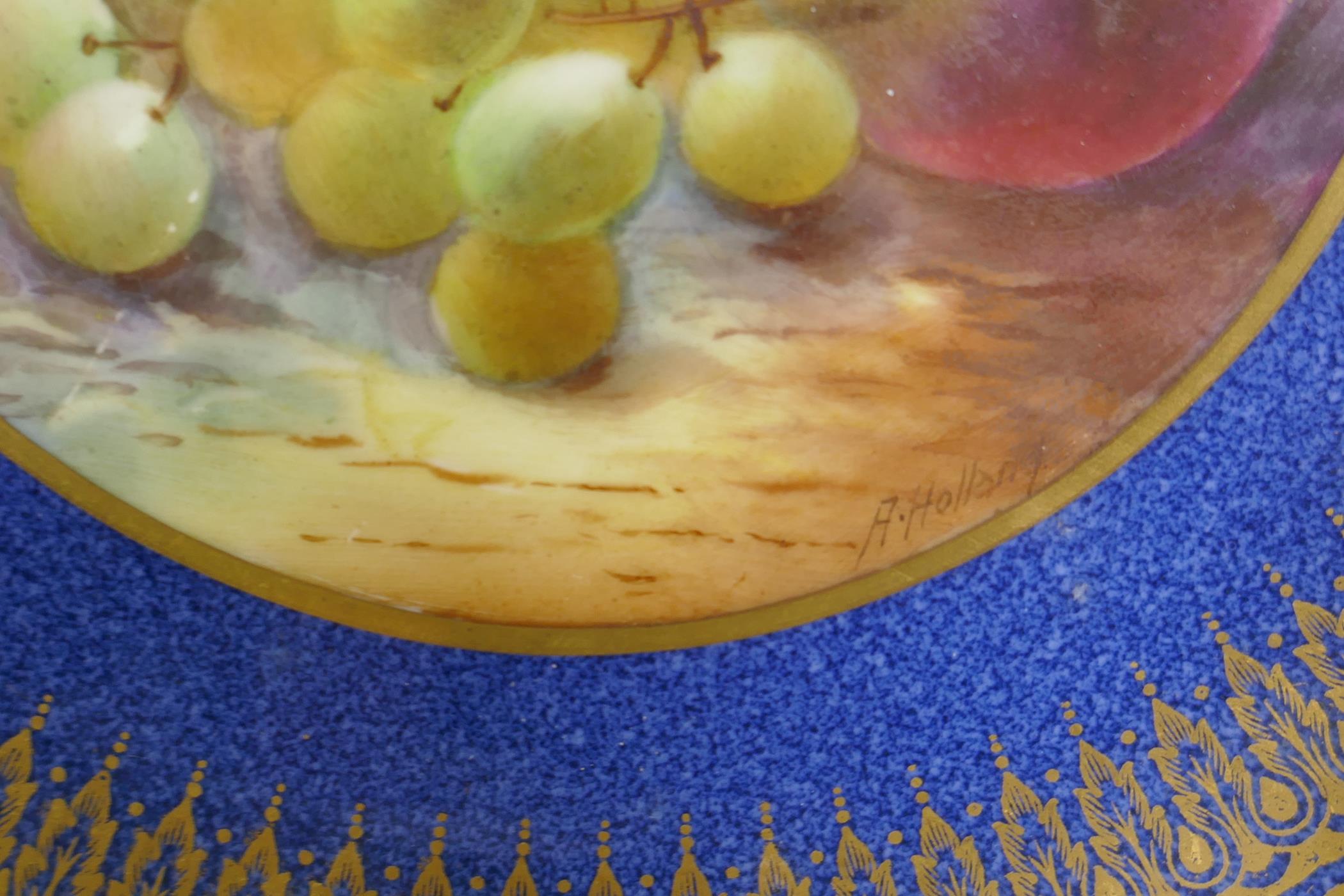 A Spode Copeland's part dessert service, a Wedgwood cabinet plate with hand painted fruit still life - Image 4 of 5