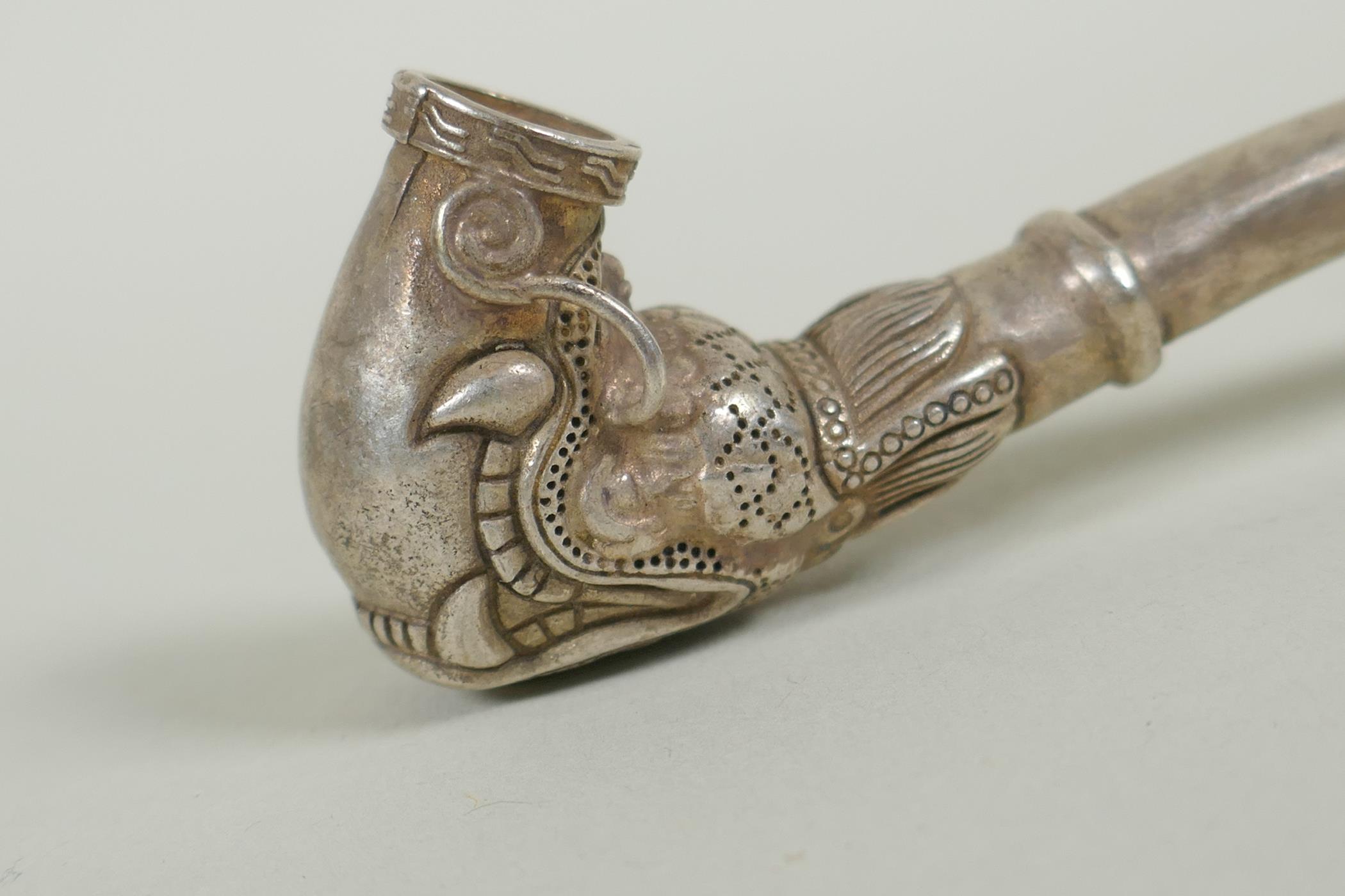 A Chinese white metal pipe with dragon head decoration, 10cm - Image 2 of 4