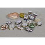 A collection of Del Prado and other porcelain pill and patch boxes, and a Wedgwood dish