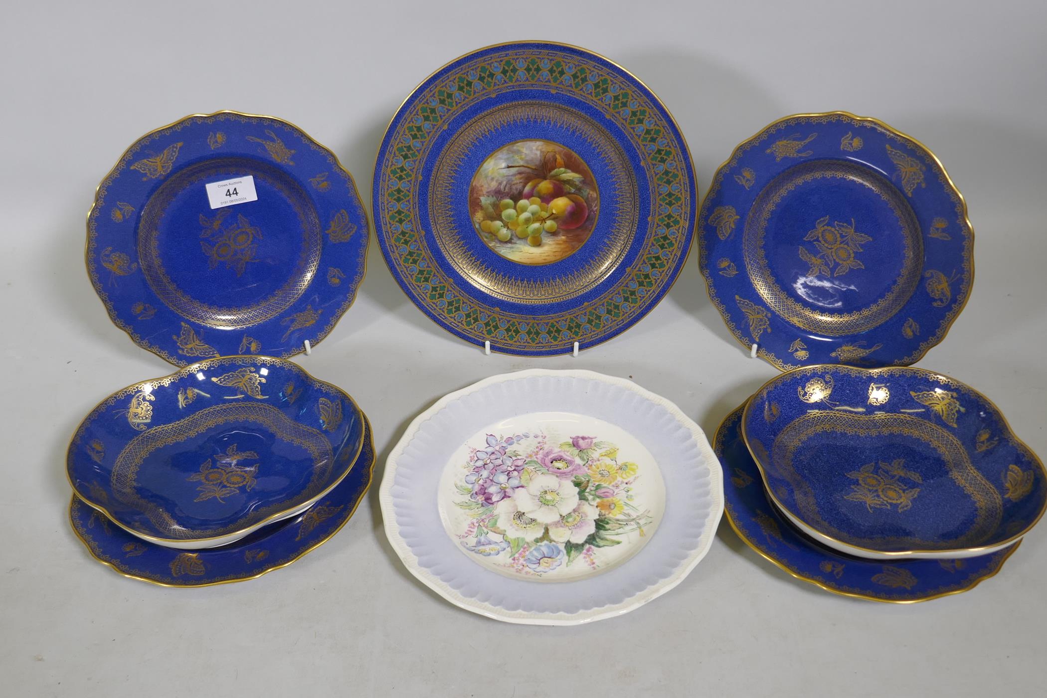 A Spode Copeland's part dessert service, a Wedgwood cabinet plate with hand painted fruit still life - Image 2 of 5