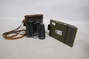 A Minneapolis-Honeywell WWII periscope M6 1944, 28 x 17cm, and a pair of Hilkinson 10 x 50 field