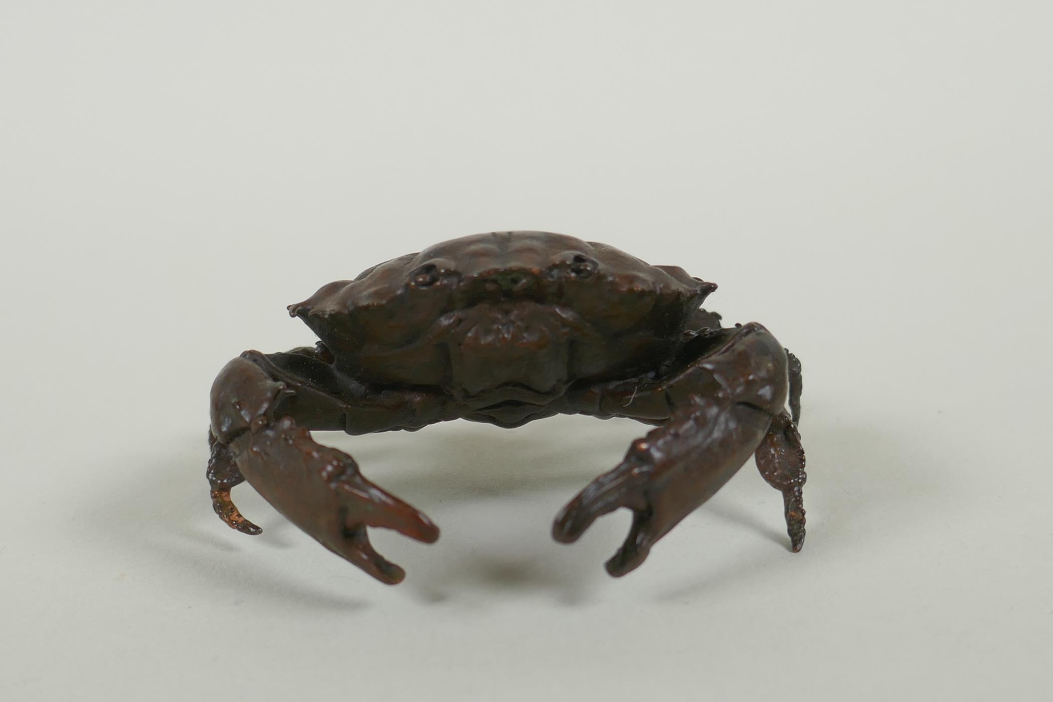 A Japanese style bronze okimono crab, 7cm wide - Image 3 of 4