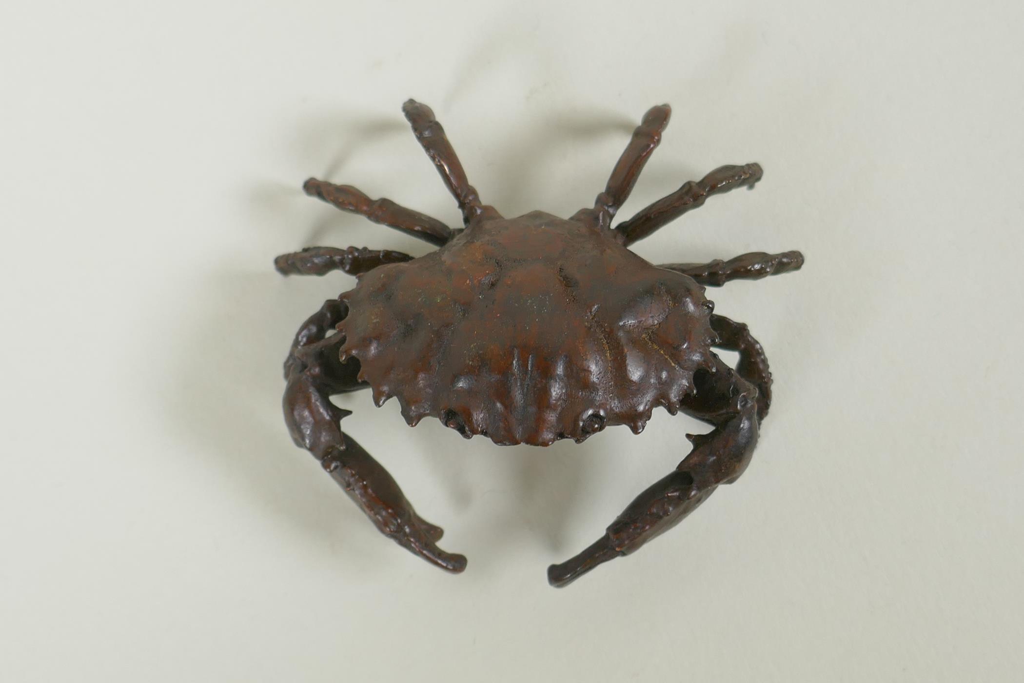 A Japanese style bronze okimono crab, 7cm wide - Image 2 of 4