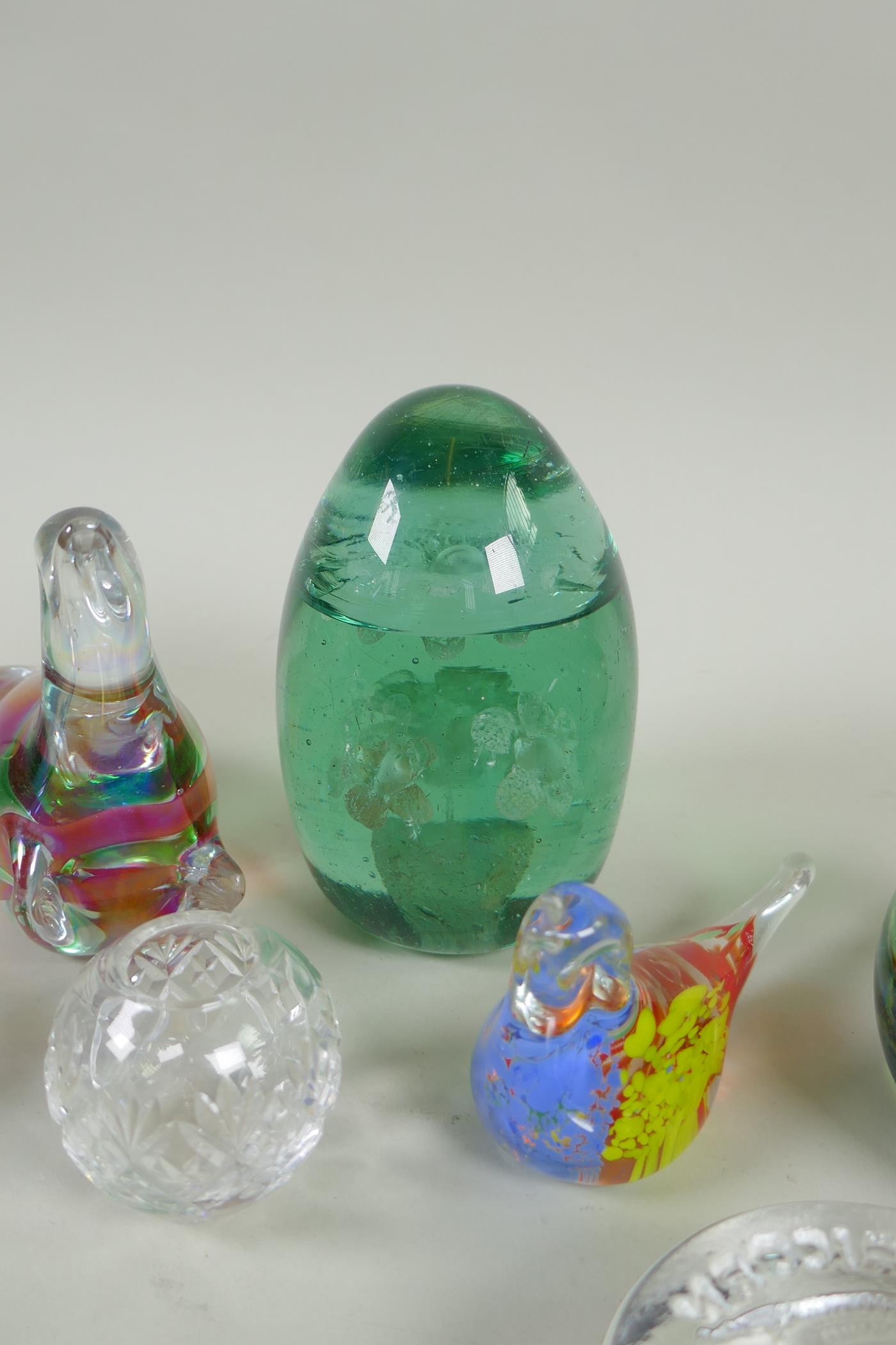 A quantity of art glass paper weights, animals and an ash tray, largest 12cm high - Image 4 of 6
