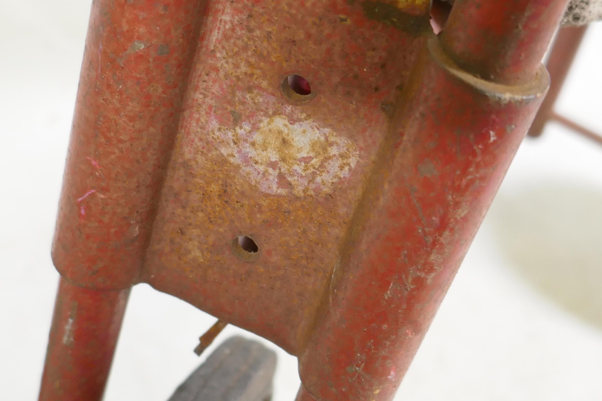 A child's vintage tri-cycle, 60cm long - Image 2 of 2