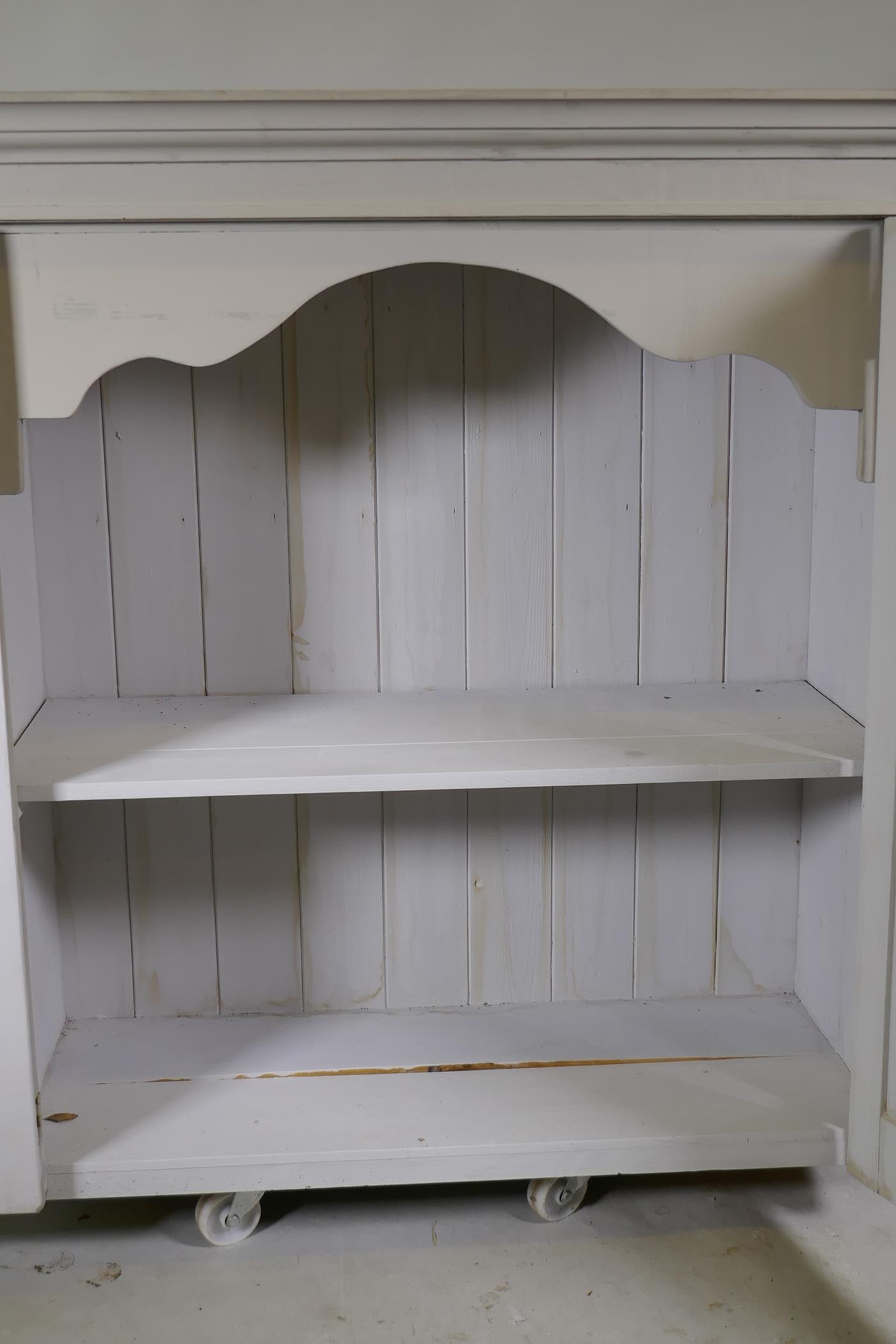 A Victorian painted pine press top cupboard with two doors, 112 x 50 x 116cm - Image 3 of 3