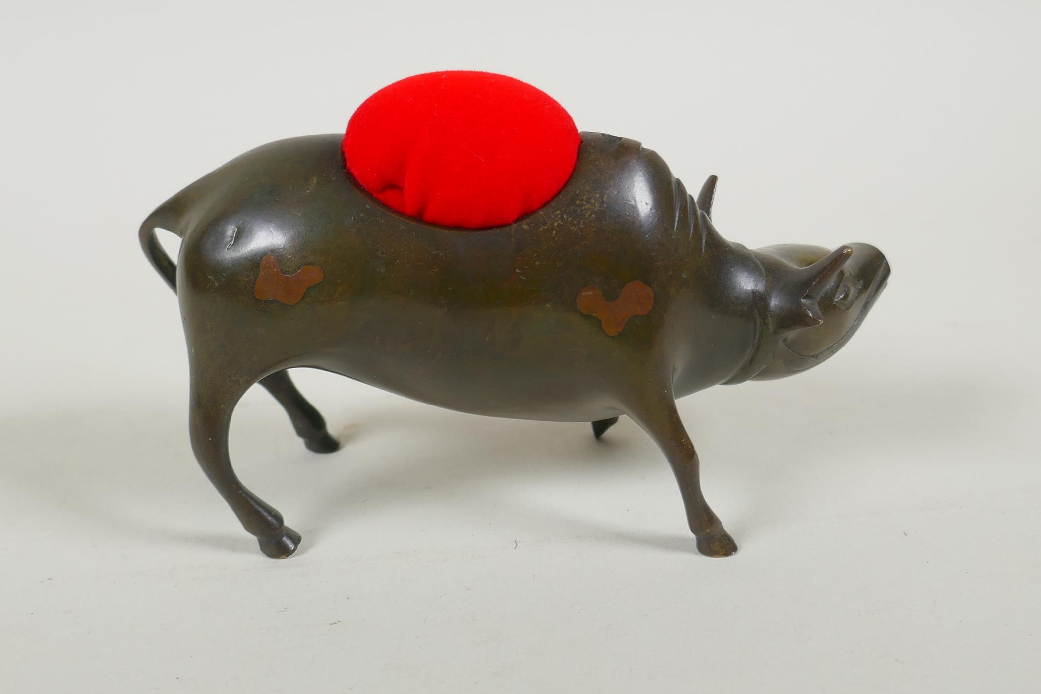 A Japanese Mokume-gane metalware pin cushion in the form of a buffalo, with inlaid decoration, - Image 4 of 4