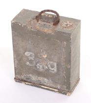 WW2 GERMAN WEHRMACHT METAL BOX MARKED 3 KG
