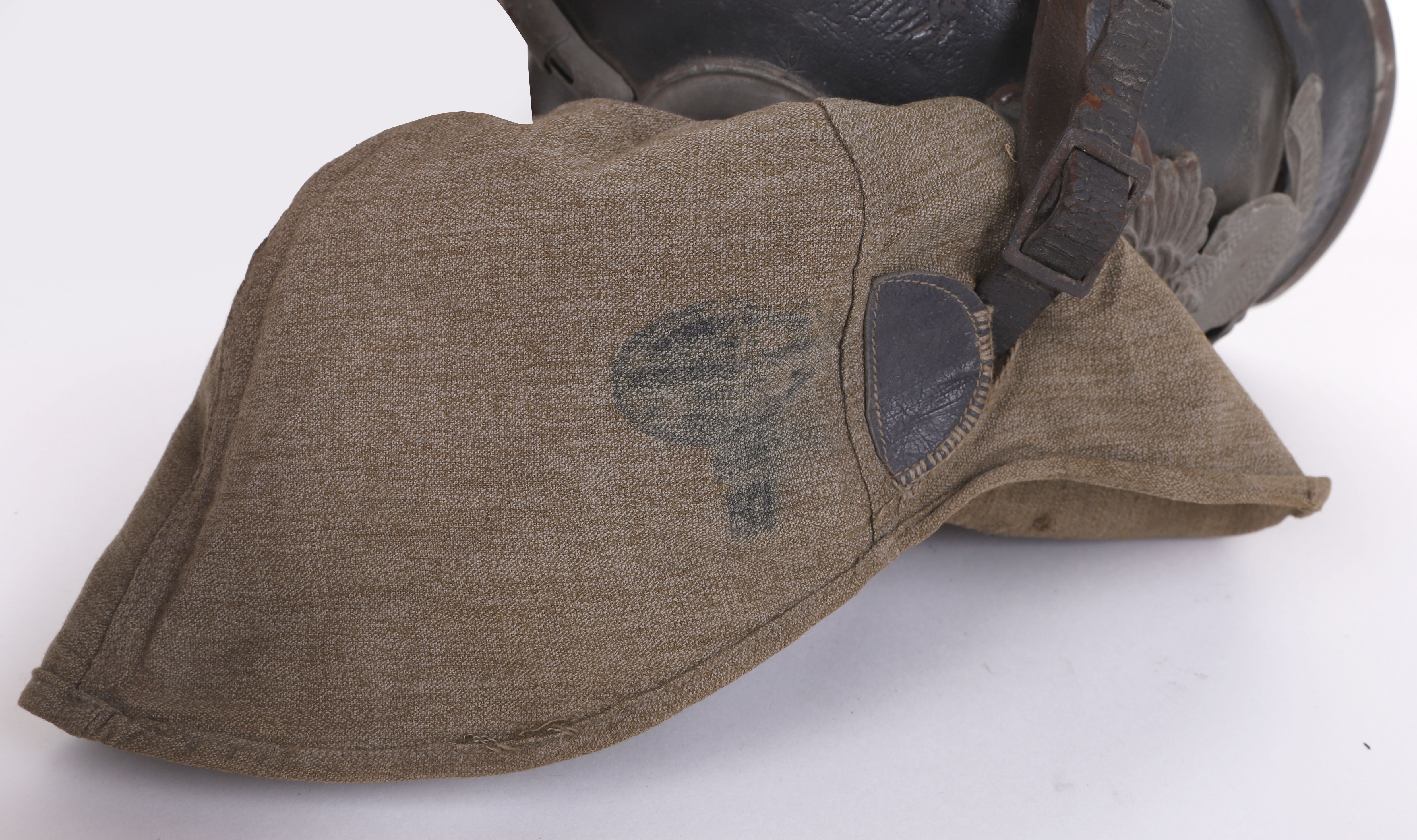 WW1 GERMAN BADEN M-15 PICKELHAUBE WITH TRENCH COVER - Image 8 of 12