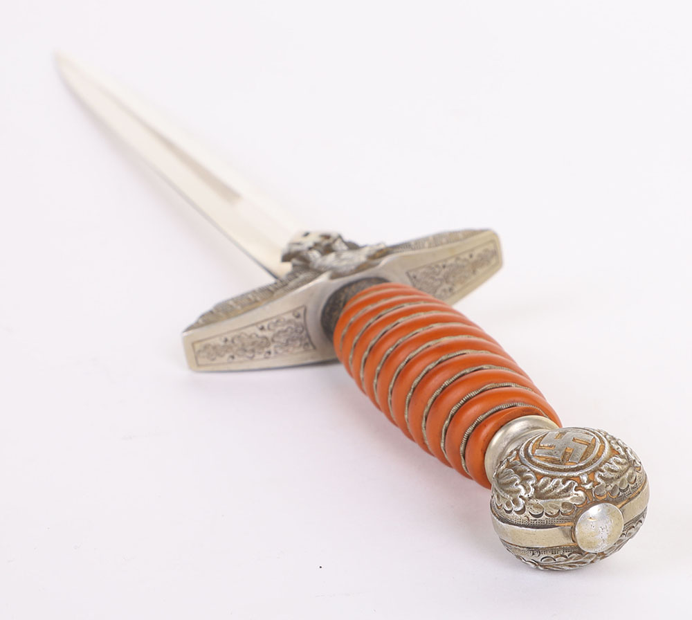 WW2 GERMAN LUFTWAFFE 2ND PATTERN DRESS DAGGER BY PAUL WEYERSBERG & CO, SOLINGEN, - Image 9 of 12