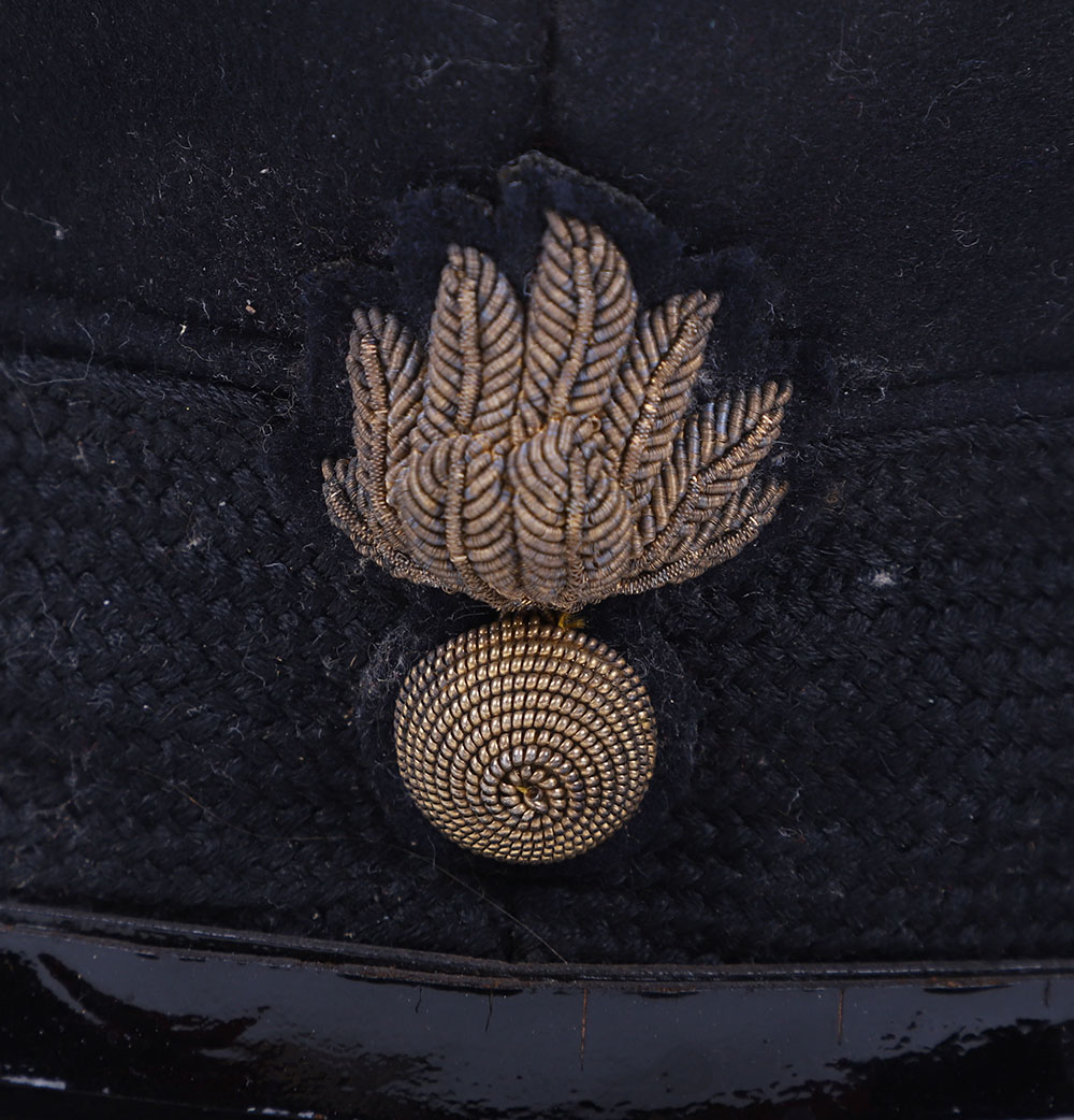 EIIR SCOTS GUARDS OFFICERS DRESS CAP - Image 3 of 9