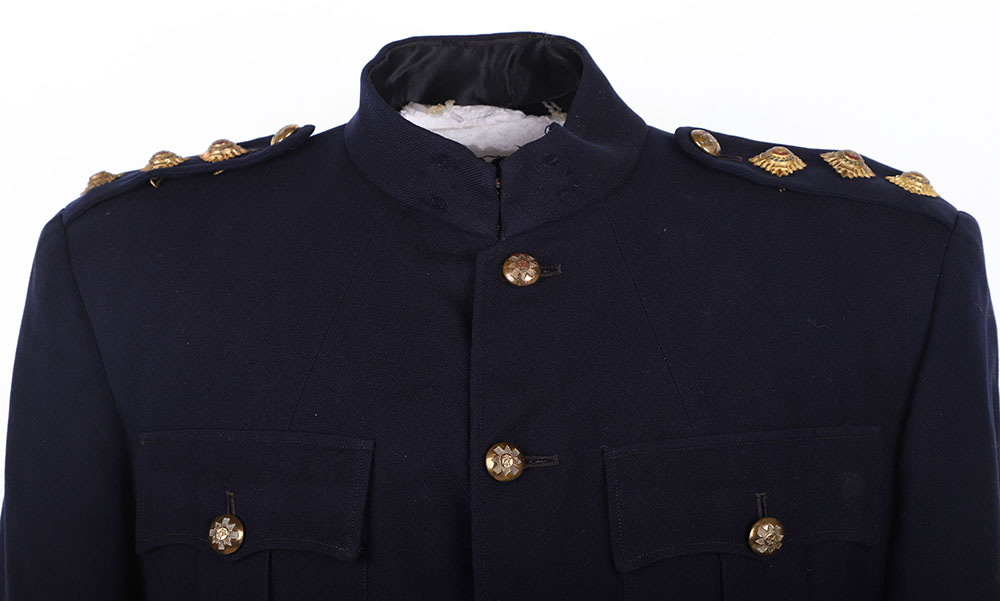 SCOTTISH OFFICERS PATROL TUNIC OF THE ROYAL HIGHLANDERS BLACK WATCH - Image 2 of 8