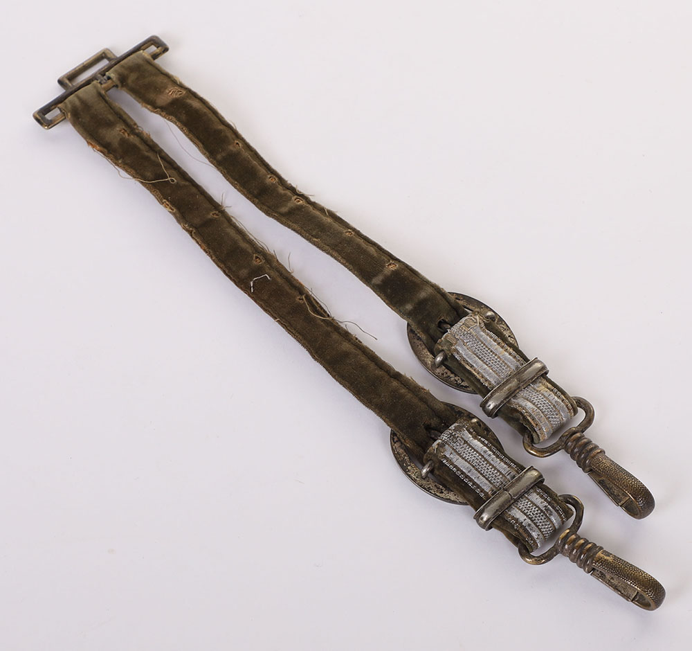 WW2 GERMAN ARMY OFFICERS DAGGER HANGERS - Image 4 of 7