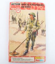 Vintage Action Man The Soldiers Royal Engineers Outfit circa 1980 in Book Card